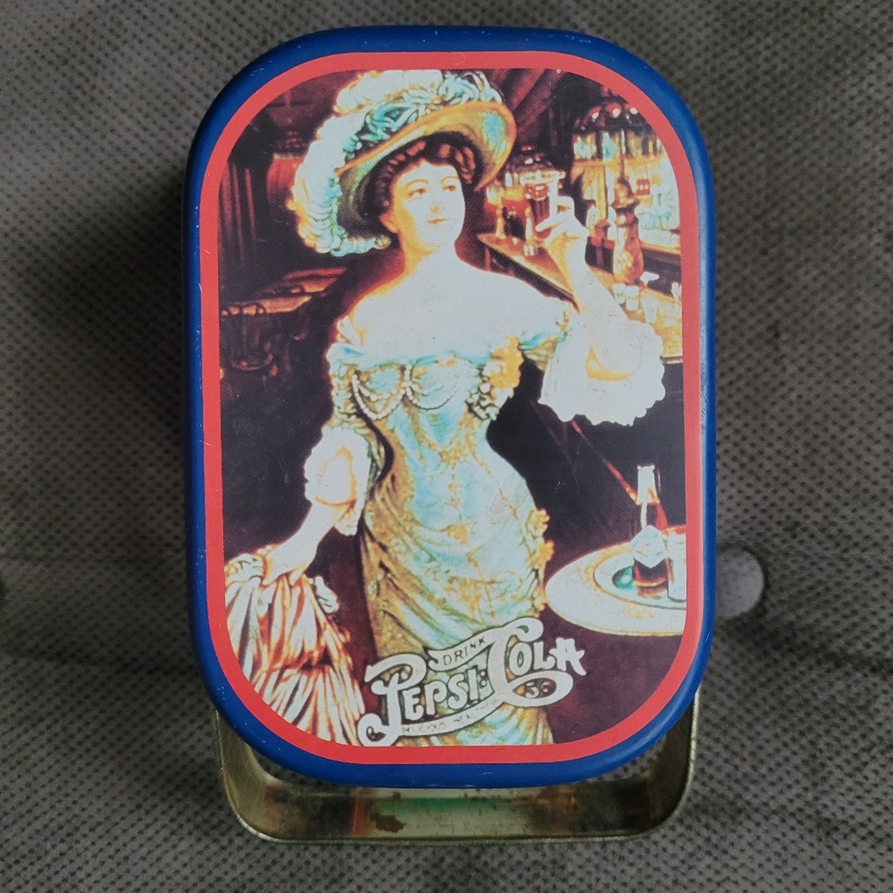 ⭐1988 Pepsi Cola Tin⭐